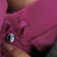 Illustration for article titled Hidden camera in bra reveals how many people check out a womans body